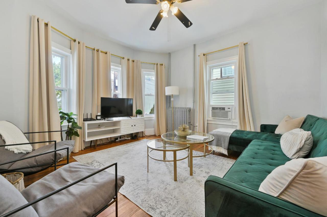 The Maverick - Luxurious Apartment - Free Parking - 2 Miles From Boston Logan Airport Челси Екстериор снимка